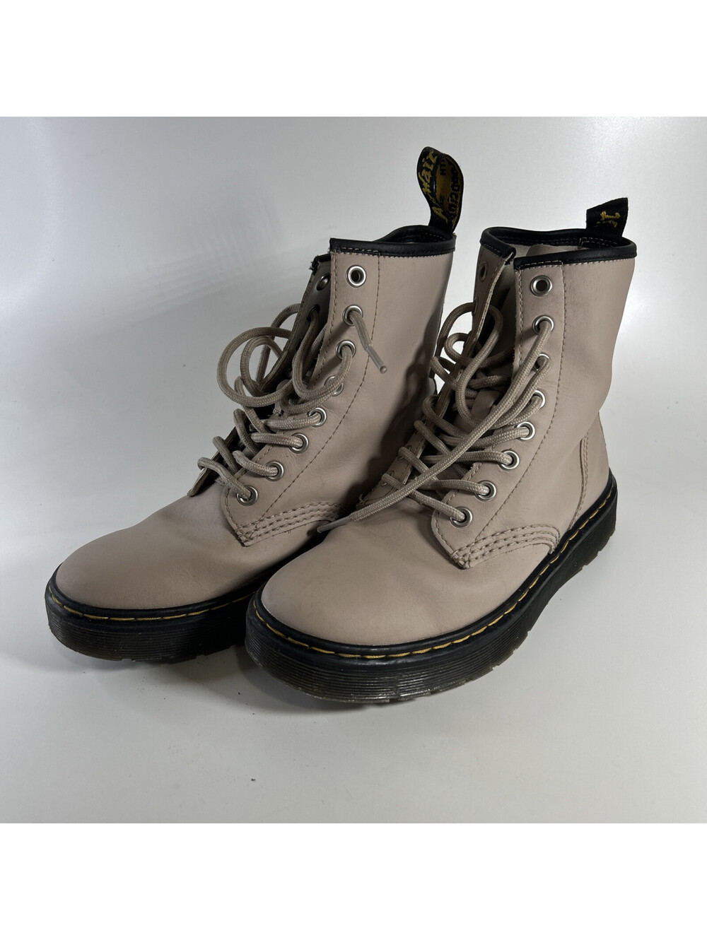 Dr. Doc Martens 8 Eyelet Zip Up Boots Taupe Kids Junior Size 5